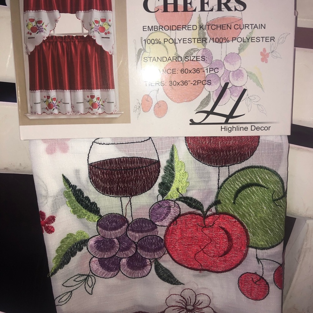 Beautiful 3pc kitchen set